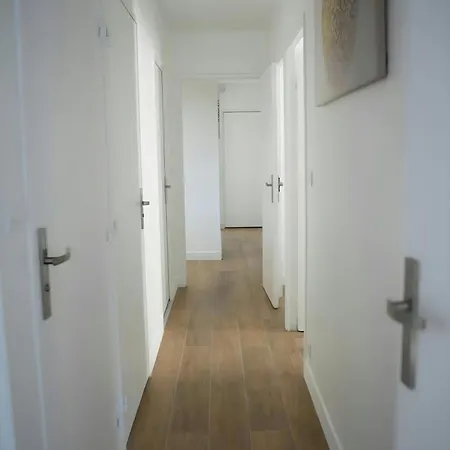 T5 Spacieux Au Bord Du Apartamento
